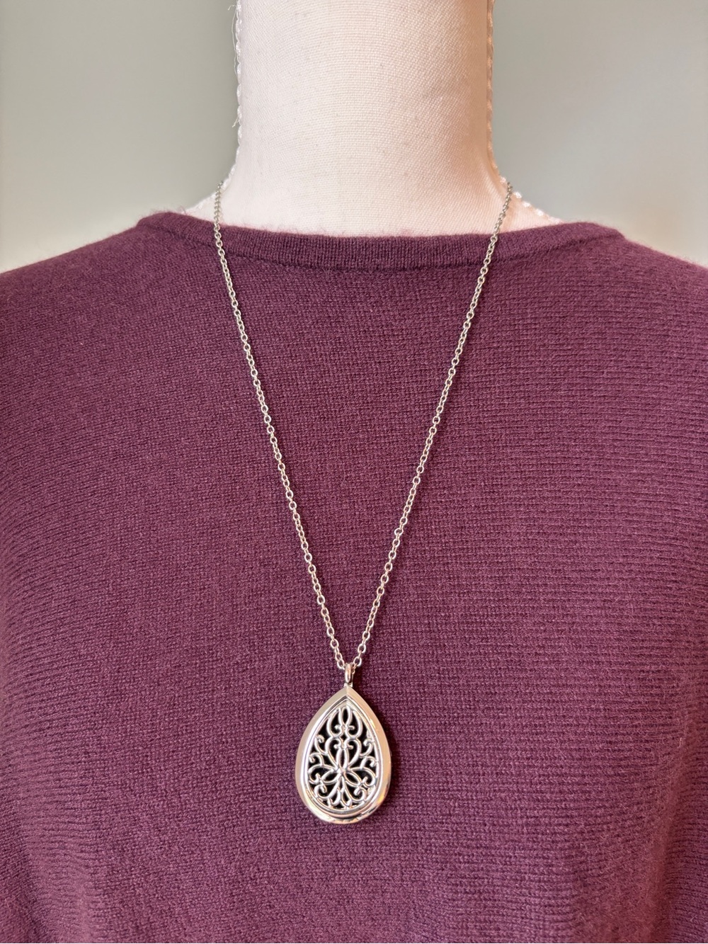Boho Silver Filigree Teardrop Necklace